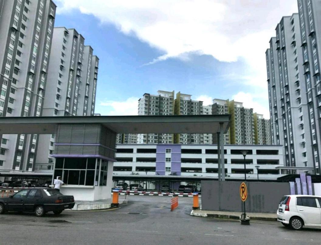 Leezahomestay Bayan Lepas Dış mekan fotoğraf